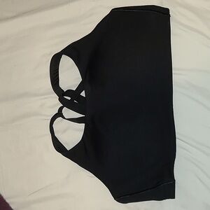 Lululemon high impact energy sports bra